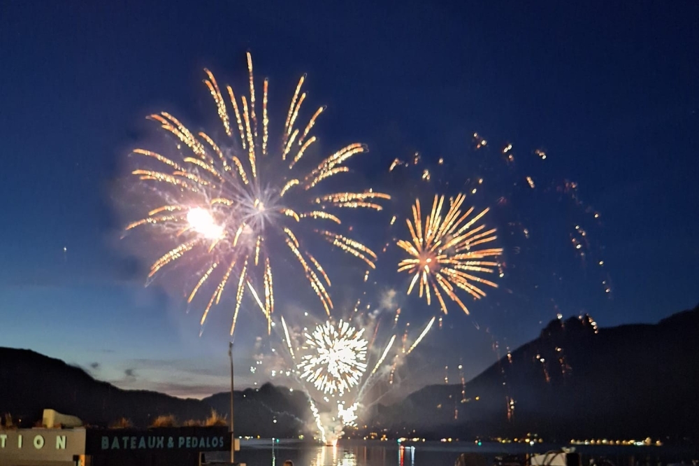 FEUX D'ARTIFICES LAC EN FETE 2026