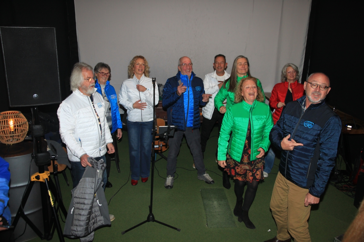 VENTE DOUDOUNE SKI CLUB DOUSSARD